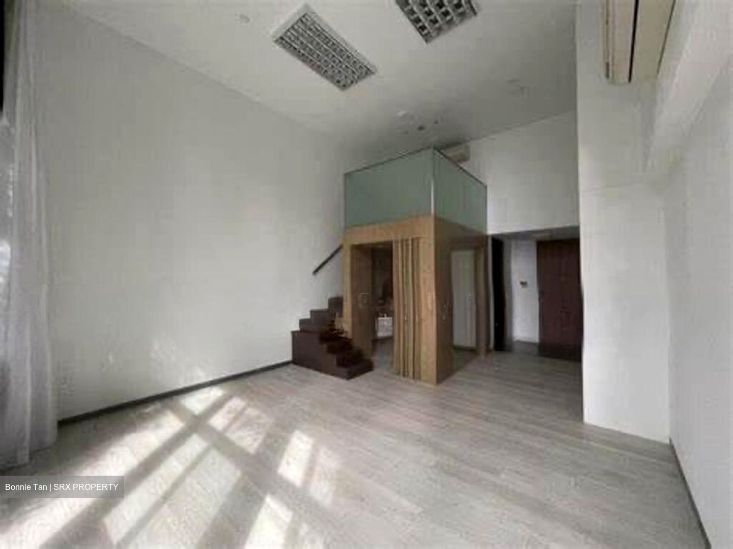 PS100 (D2), Office #568664441